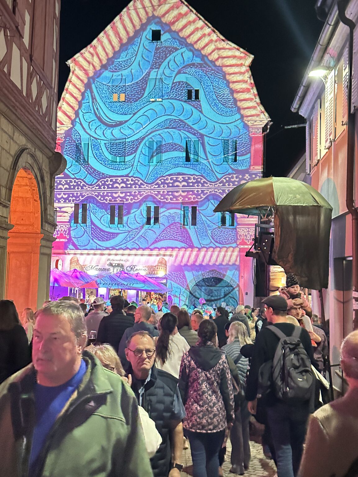 LinkedIn-Foto vom 02.10.2026: Waiblingen leuchtet 2026 - 20 Jahre lang sind Menschen von kreativen